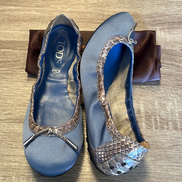 Authentic Tod's Blue Satin With Snakeskin Trim Scrunch Dee Ballet Flats - Picture 2 of 16